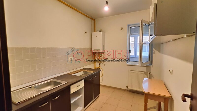 Dimitrie Leonida Apartament 2 camere decomandat etaj 1 Dr Fermei